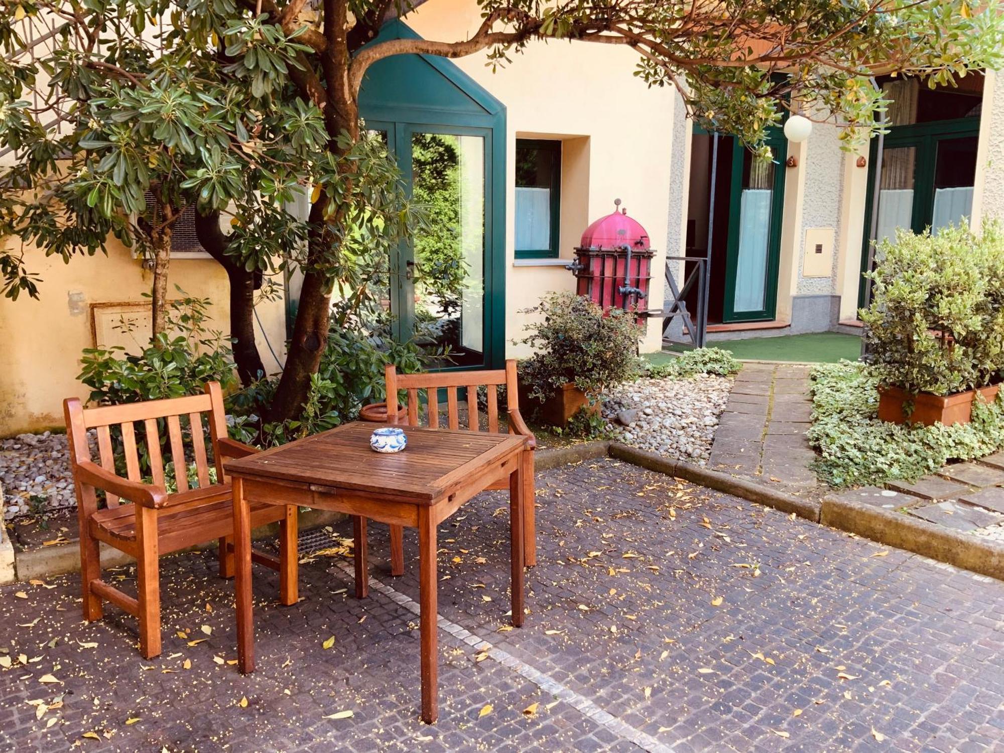 Le Residenze Dei Serravallo Aparthotel