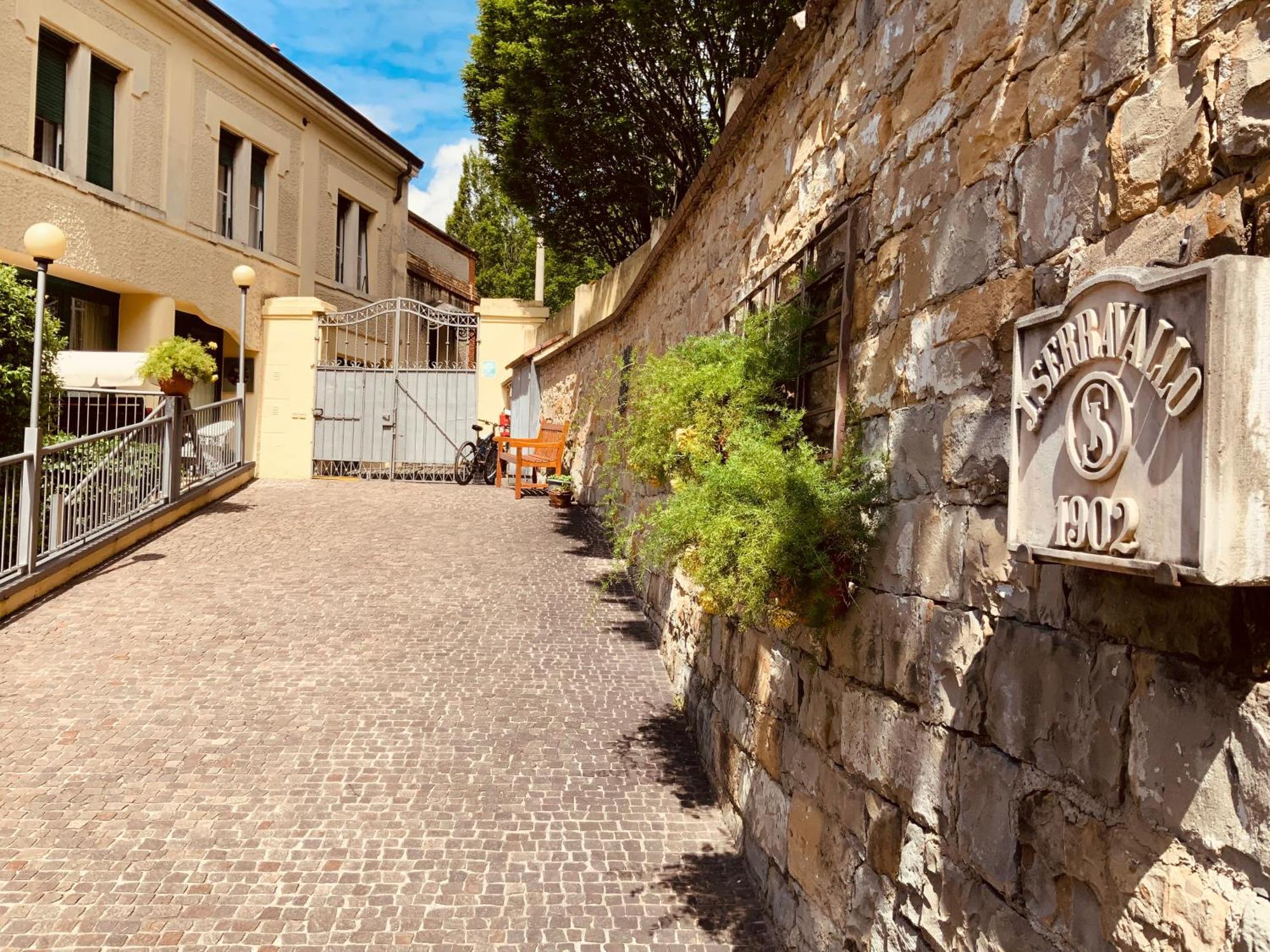 Le Residenze Dei Serravallo Aparthotel